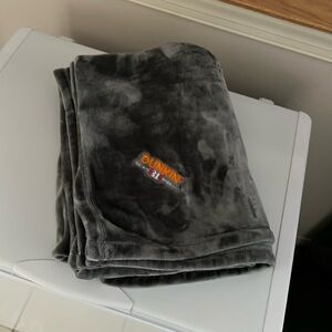 Dunkin/Baskin Robins Throw Blanket